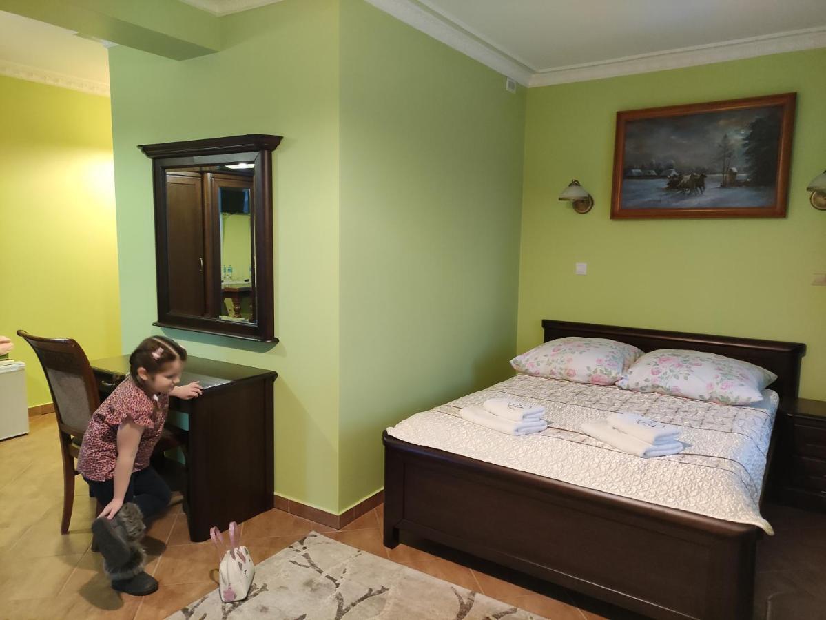 Dwor Bartnika Bed and Breakfast Narewka Εξωτερικό φωτογραφία