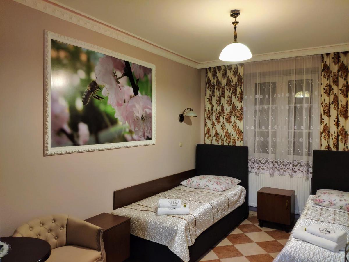 Dwor Bartnika Bed and Breakfast Narewka Εξωτερικό φωτογραφία